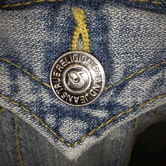 True Religion "Destroyed" Style with Orange & Yellow Stitching "Joey Jean" - Picture 8 of 14
